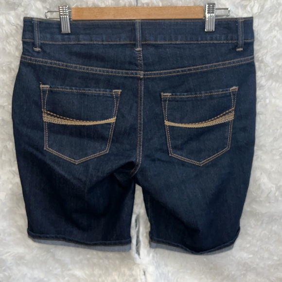 SONOMA LIFE + STYLE SHORT BERMUDA MID RISE SZ6 - Picture 3 of 3